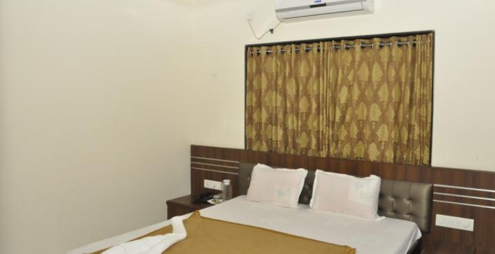 Fabhotel Kiara Govind Park Shirdi Eksteriør billede