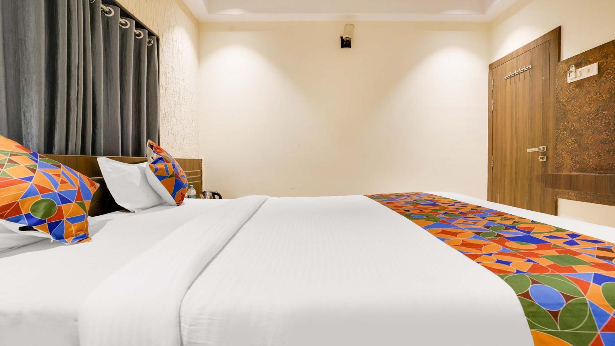 Fabhotel Kiara Govind Park Shirdi Eksteriør billede
