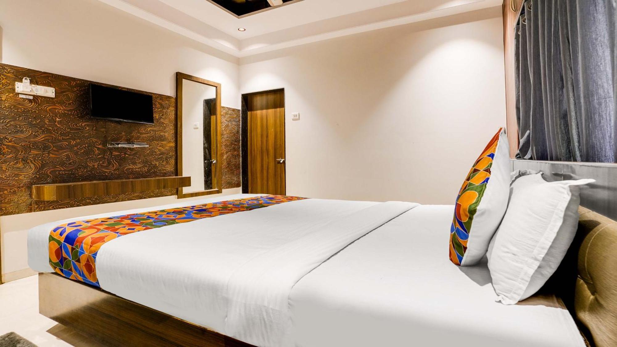 Fabhotel Kiara Govind Park Shirdi Eksteriør billede
