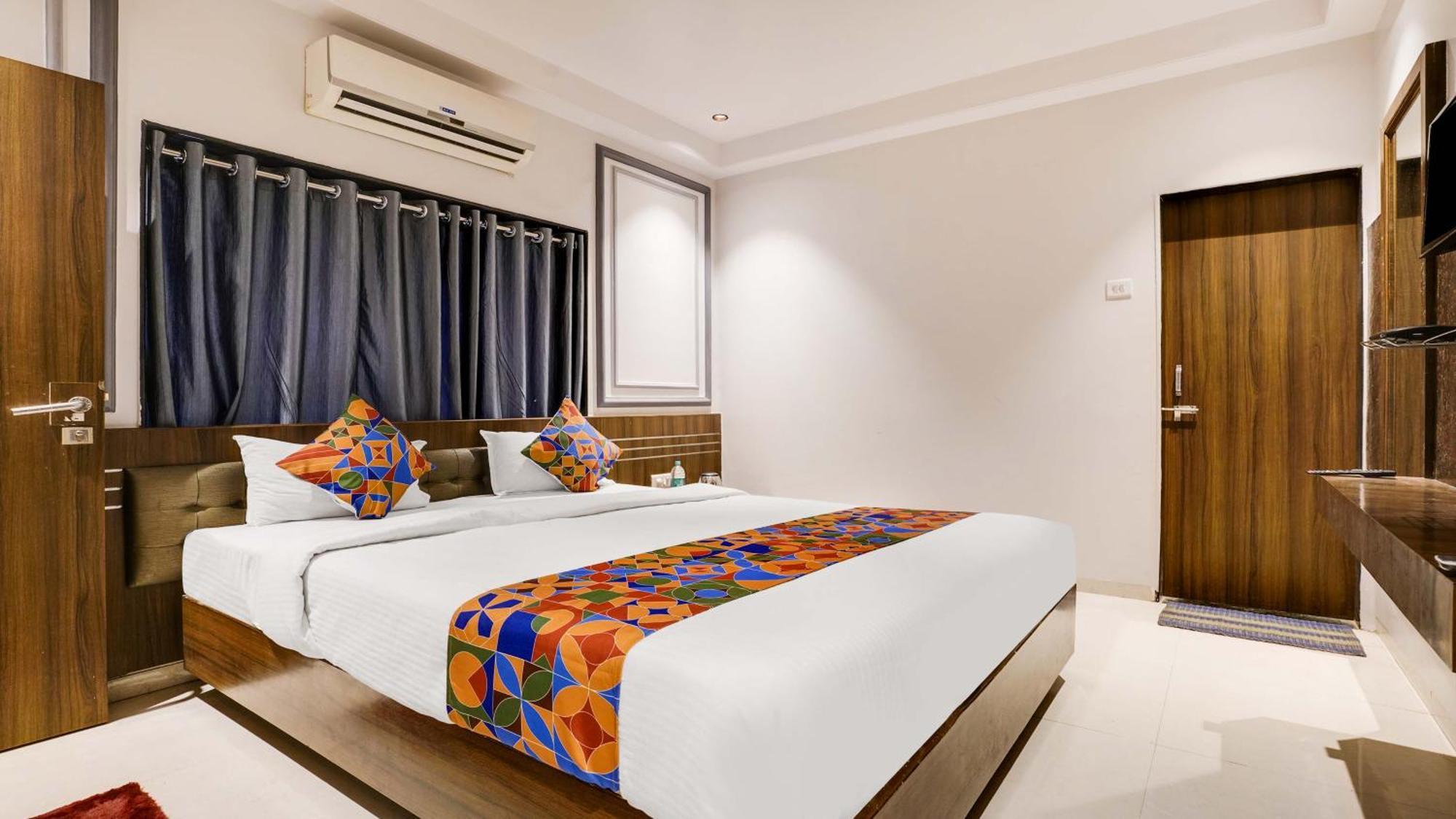 Fabhotel Kiara Govind Park Shirdi Eksteriør billede