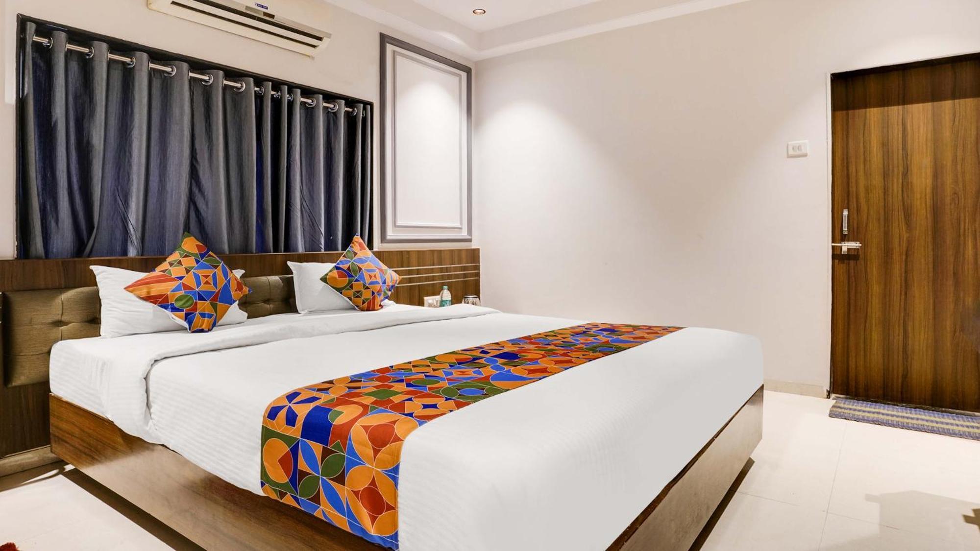 Fabhotel Kiara Govind Park Shirdi Eksteriør billede