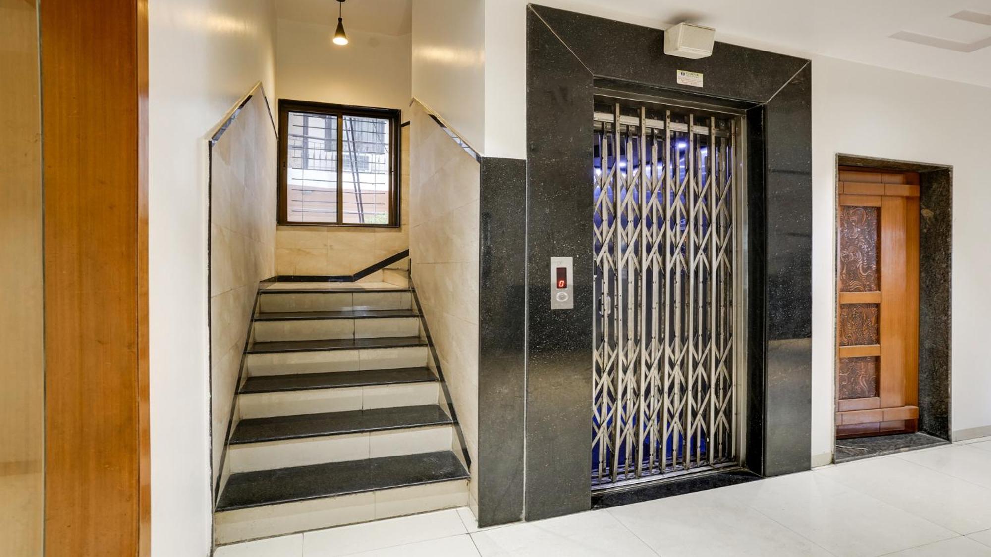 Fabhotel Kiara Govind Park Shirdi Eksteriør billede